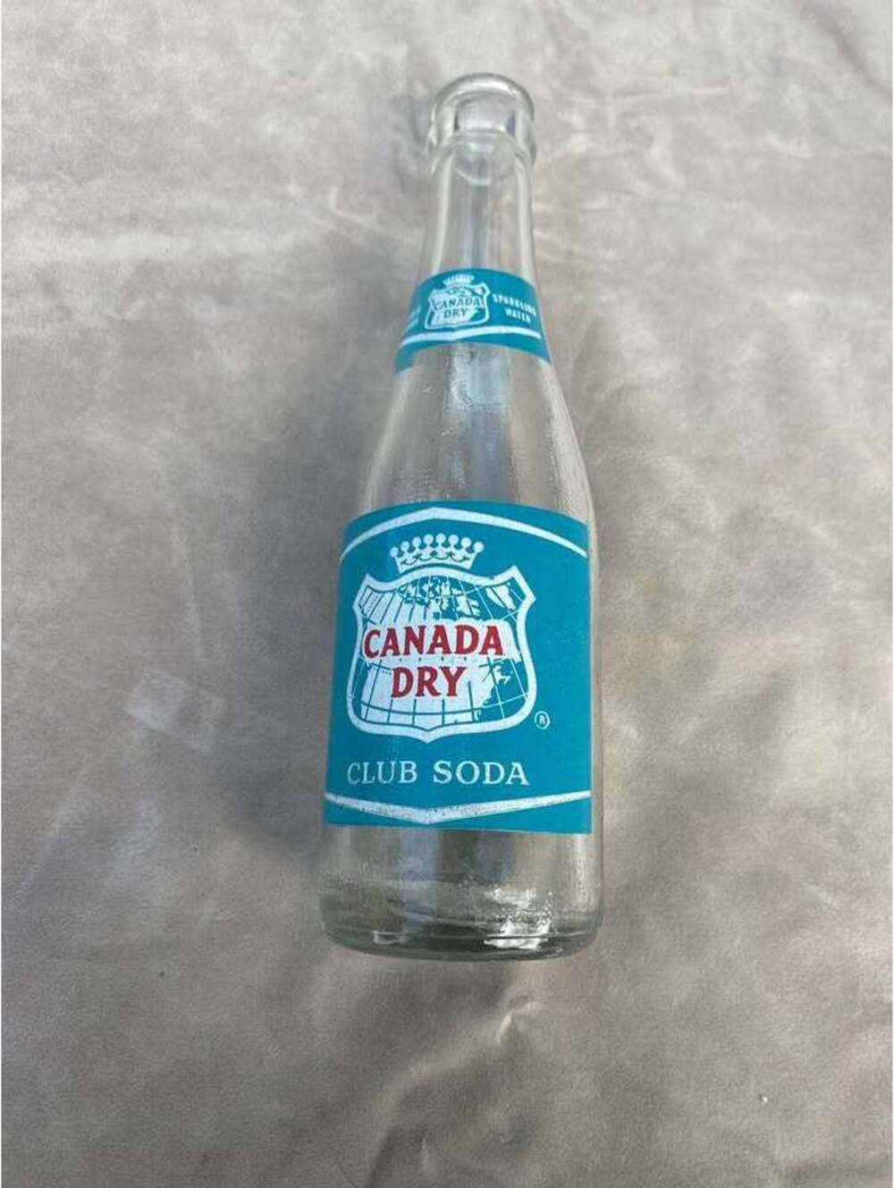 Vintage 1955 Canada Dry Club Soda 7 oz Glass Bottle Duraglas
